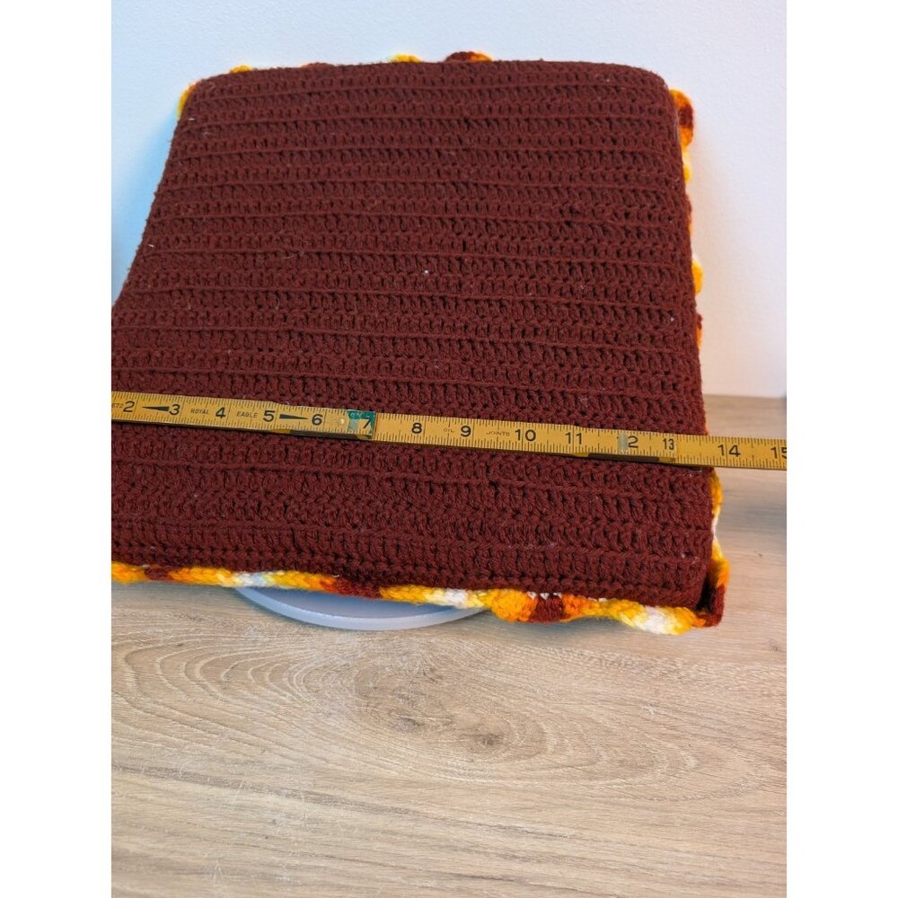 Decorative Throw PILLOW 13" Homemade Crochet Square Rosette 70s Cottage Style - Picture 6 of 6